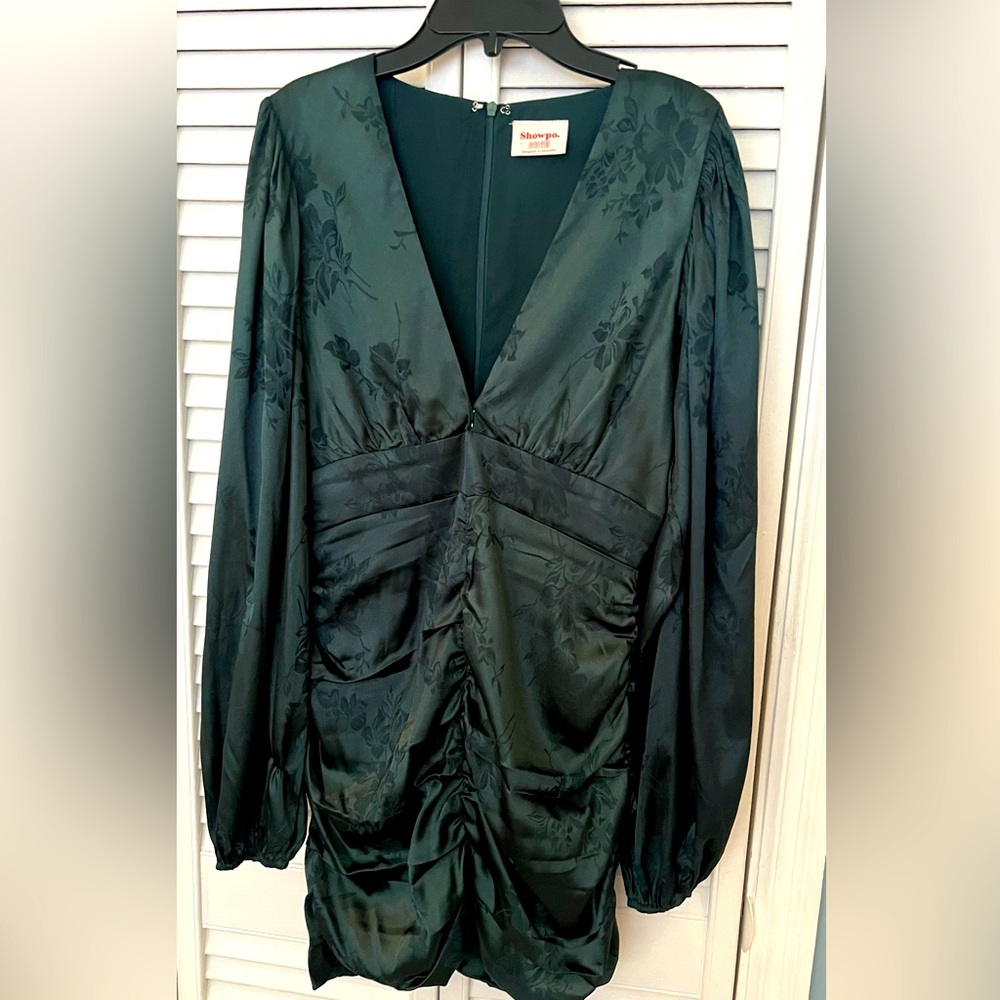 Beautiful, unique hunter green dress worn 1 time to a holiday party